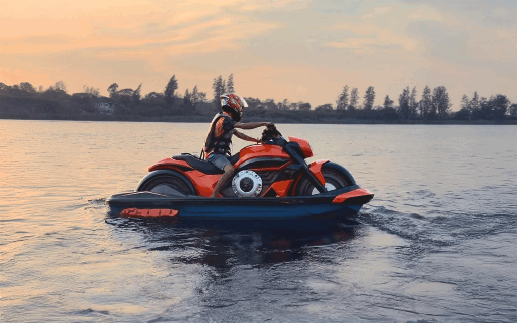 etbike showing aerodynamic lines for high-speed water performance
