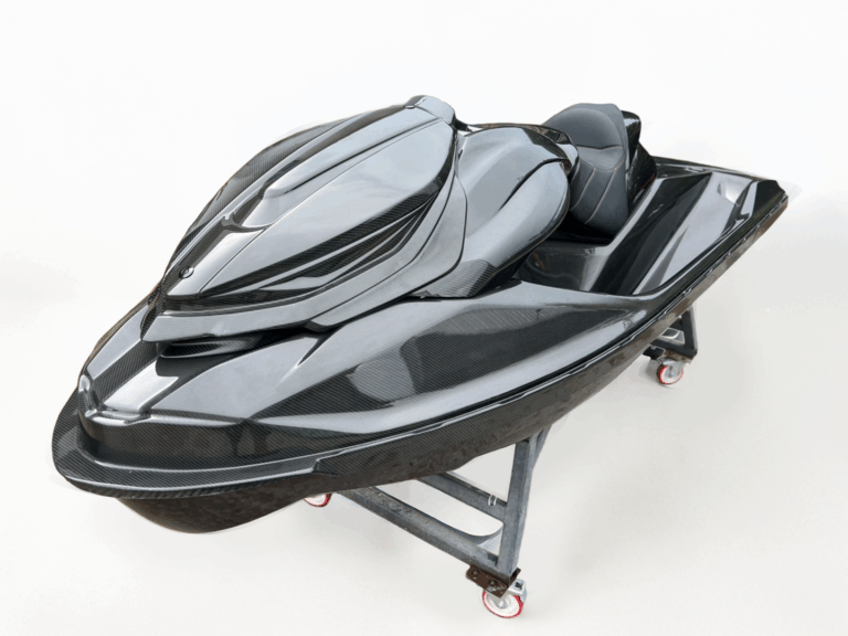High-performance custom jet ski parts made from premium prepreg carbon.